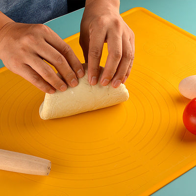 Non-stick baking mat set with silicone rolling and flour mats